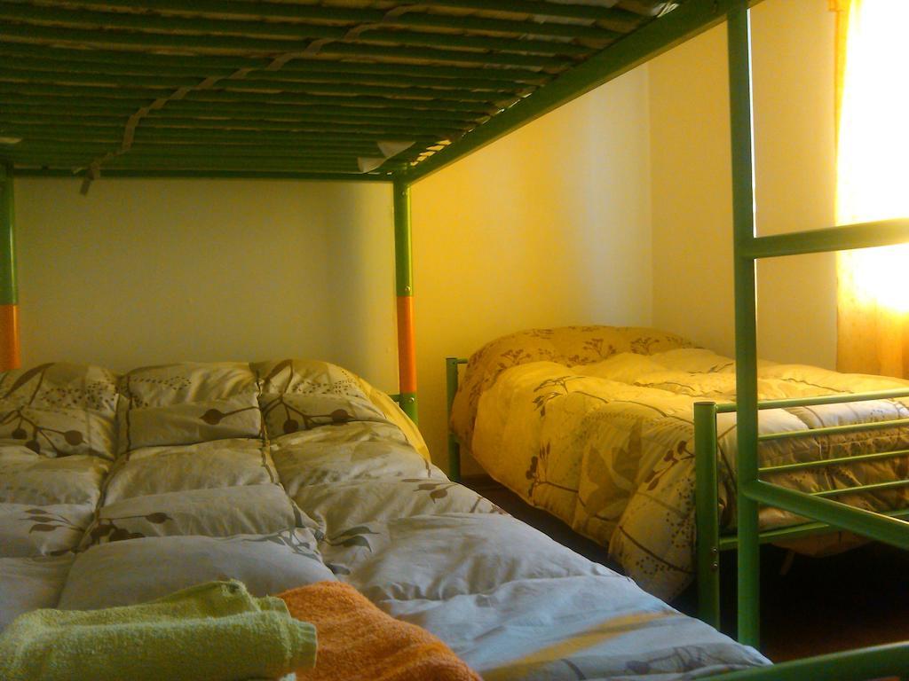 Hostal Barrio Italia Santiago Bilik gambar